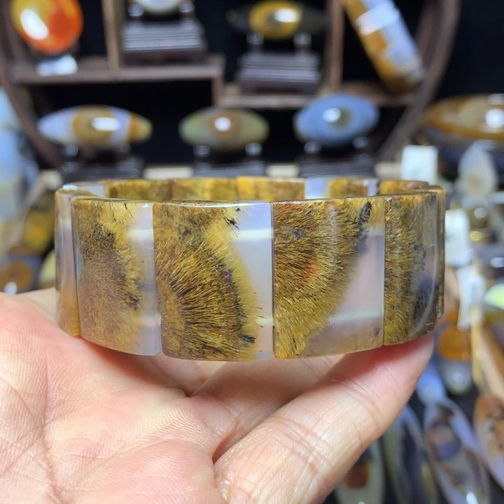 玛瑙/玉髓笔搁未镶嵌任*翔