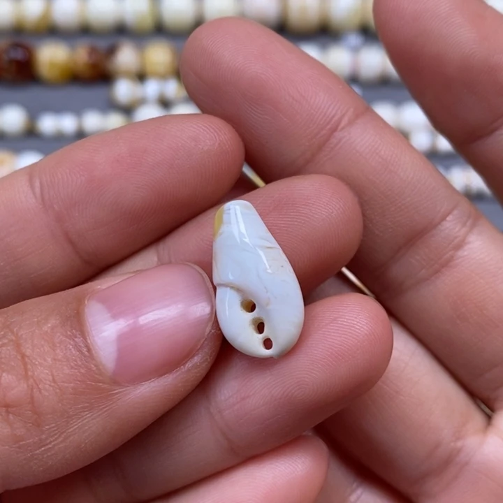 琥珀未镶嵌裸石钳子