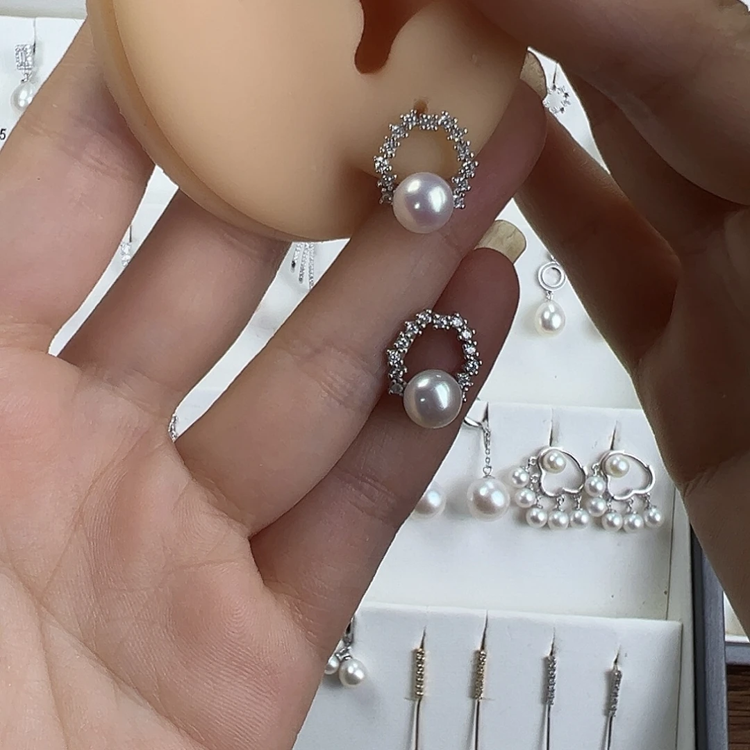 银S925镶嵌淡水珍珠耳饰