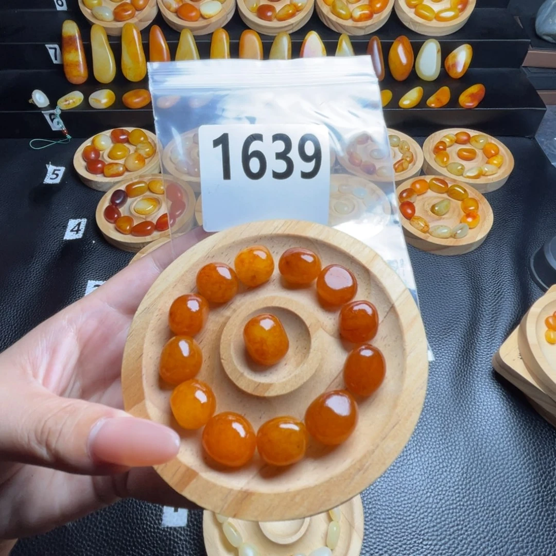 涞***产手串未镶嵌和田玉