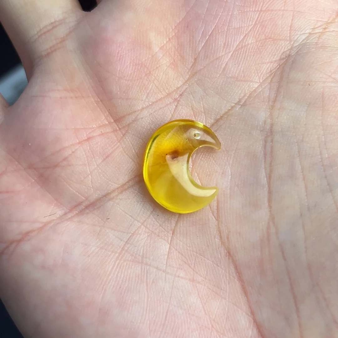 琥珀未镶嵌裸石月亮09