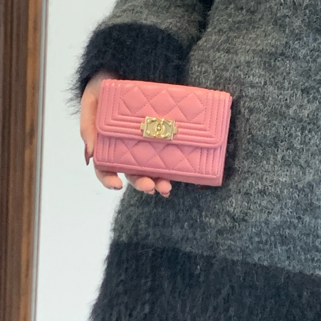 95新 Chanel/香奈儿 chanel樱花粉leboy扣小卡包