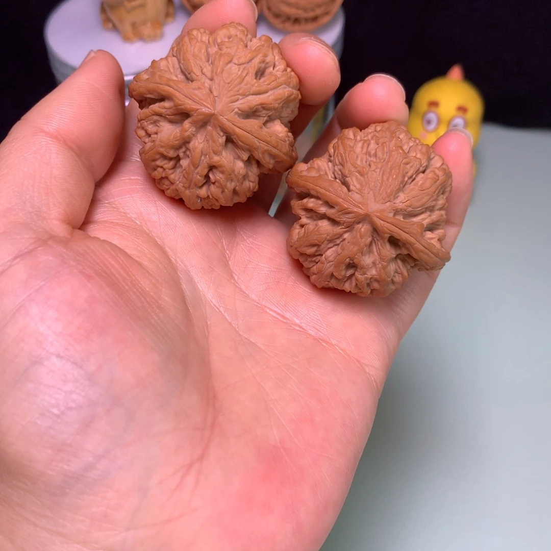 文玩核桃把件粗筋