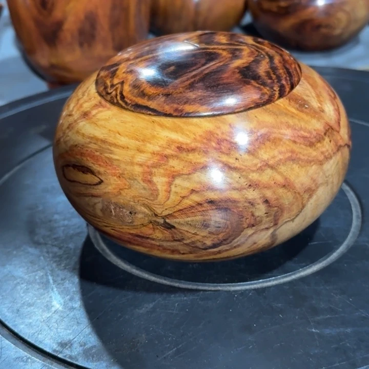 大***享黄花梨/降香黄檀罐