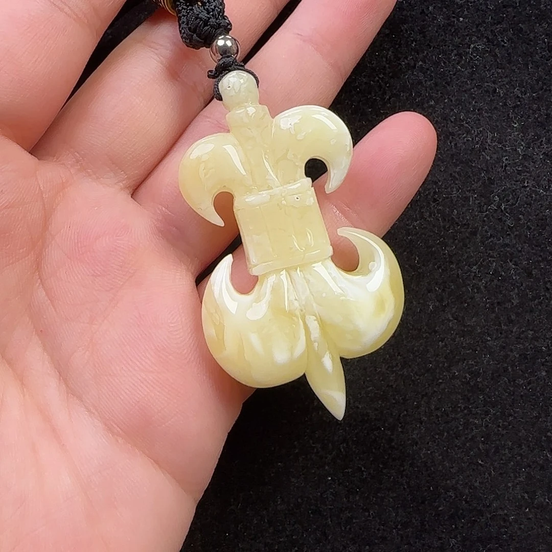 蜜蜡未镶嵌珠宝奇石