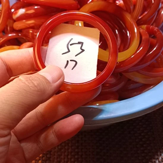 玛瑙/玉髓未镶嵌手镯