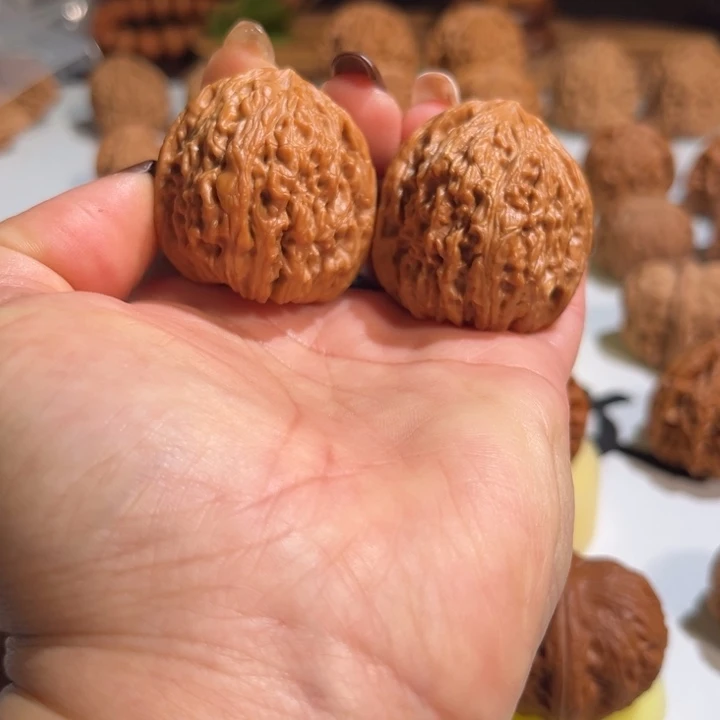 龙脊菩提吊坠文玩核桃南疆石36涿鹿