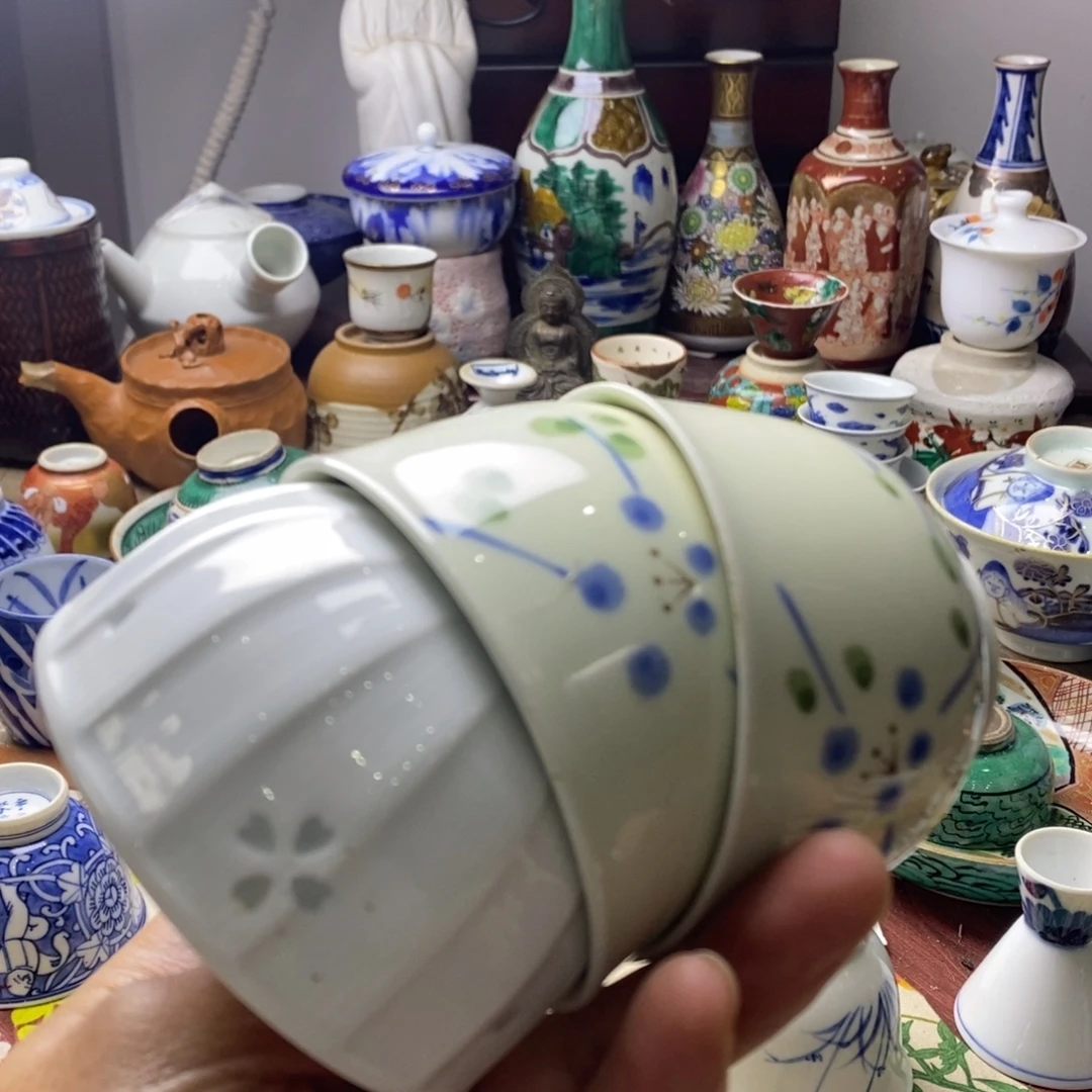 瓷片一直想买新鞋来着笑着