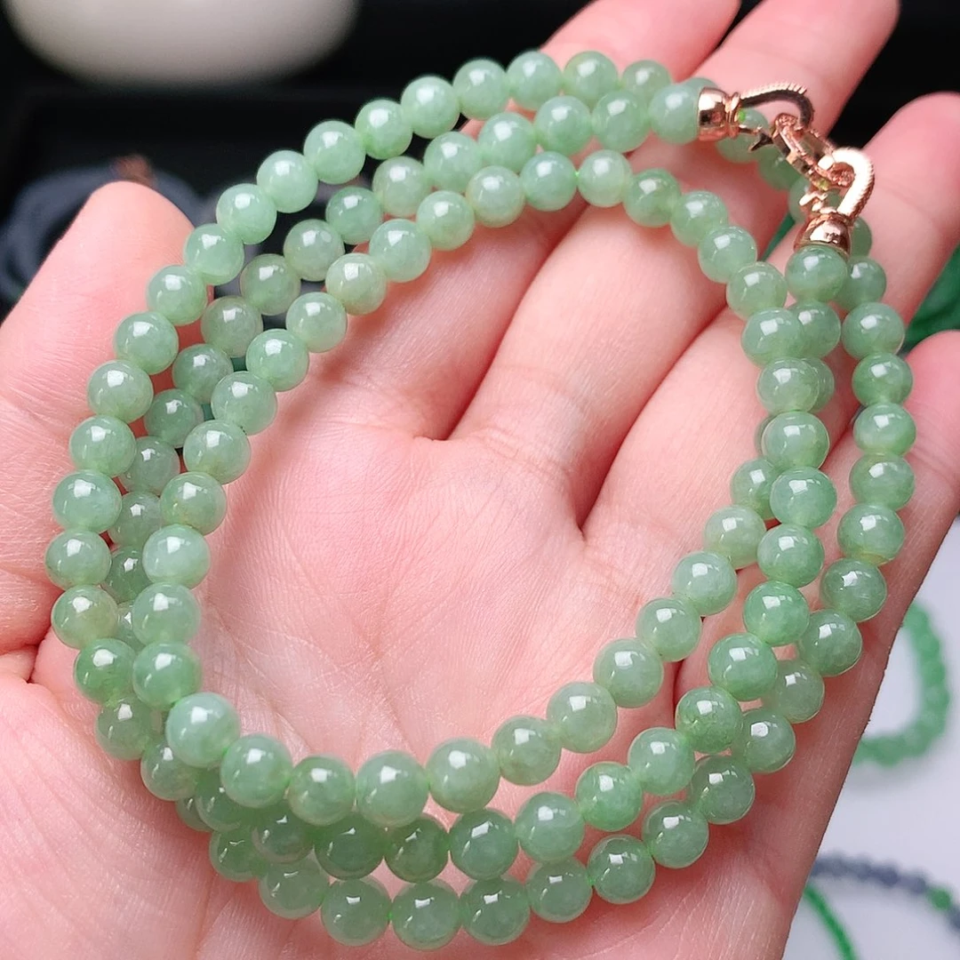 翡翠手链未镶嵌翡翠