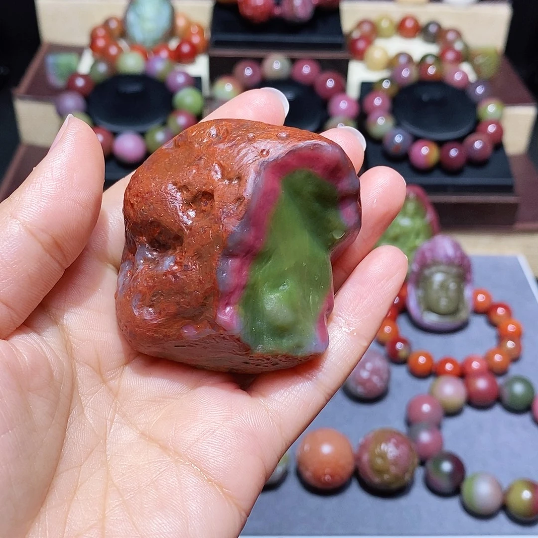 @***到玛瑙/玉髓未镶嵌盐源玛瑙色标西瓜原石