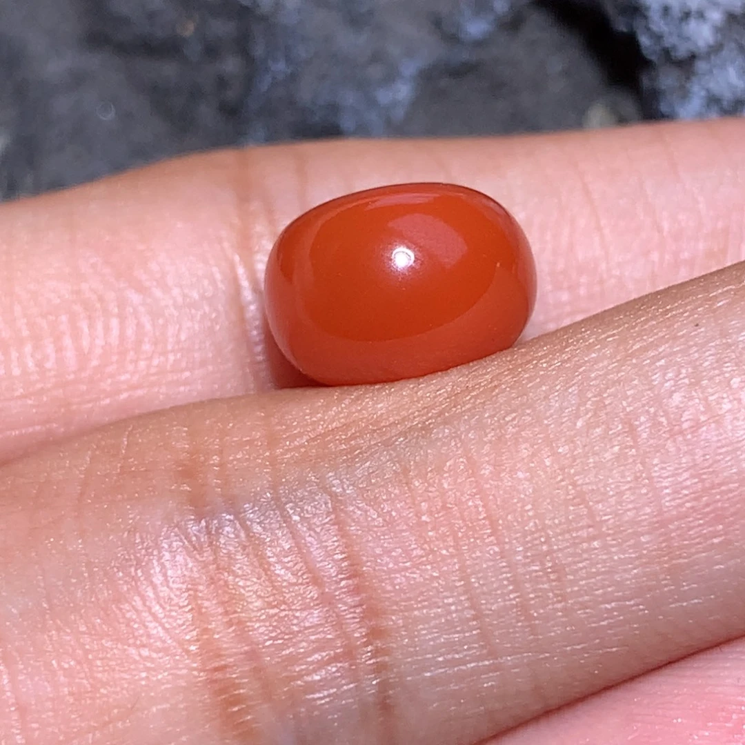 南红玛瑙未镶嵌面包11×7.7