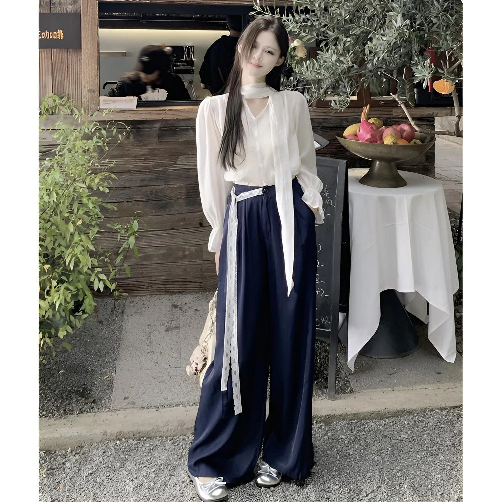 2025气质白色喇叭袖V领衬衫蓝色蕾丝阔腿裤韩风chic两件套装A1210