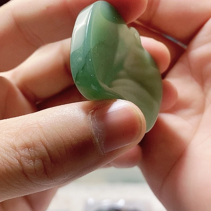 密玉（石英质玉）未镶嵌颈饰