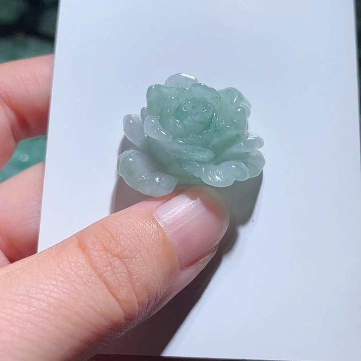 颈饰未镶嵌翡翠天