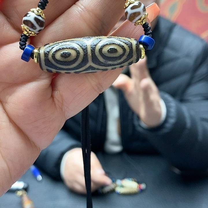 玛瑙/玉髓颈饰合金