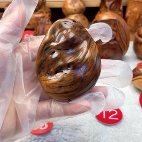 【闪购商品】柏木赶****张太行精品把件