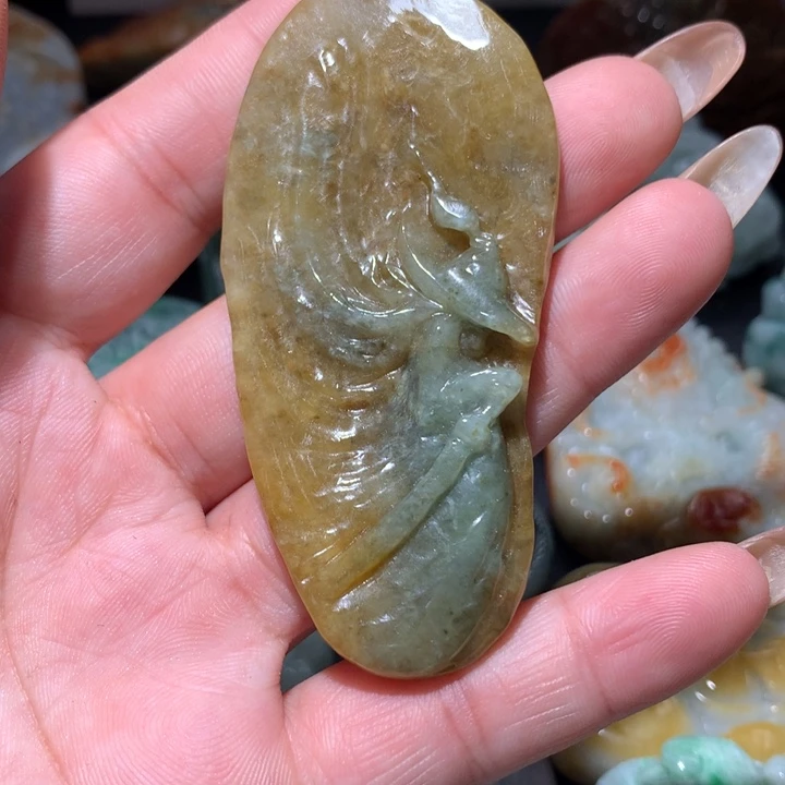 翡翠未镶嵌颈饰保真天然A货翡翠