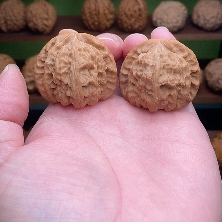 吊坠文玩核桃球白