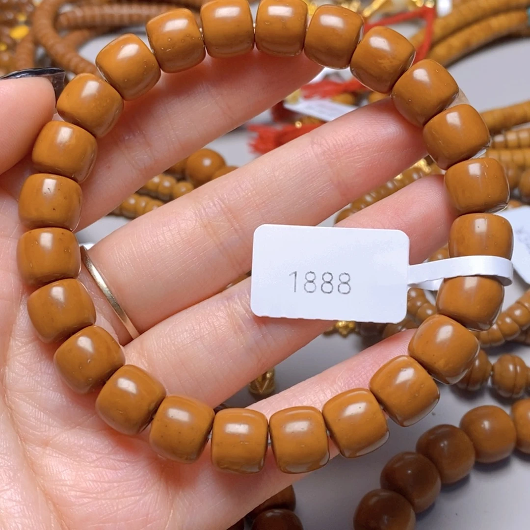 手串紫金鼠28.实心鼠直切单圈9.8