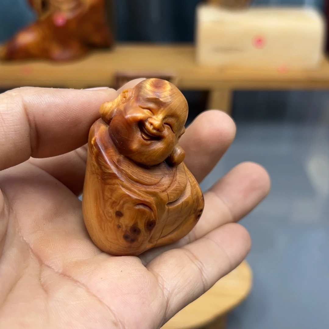 岚***业木崖柏木摆件手把件