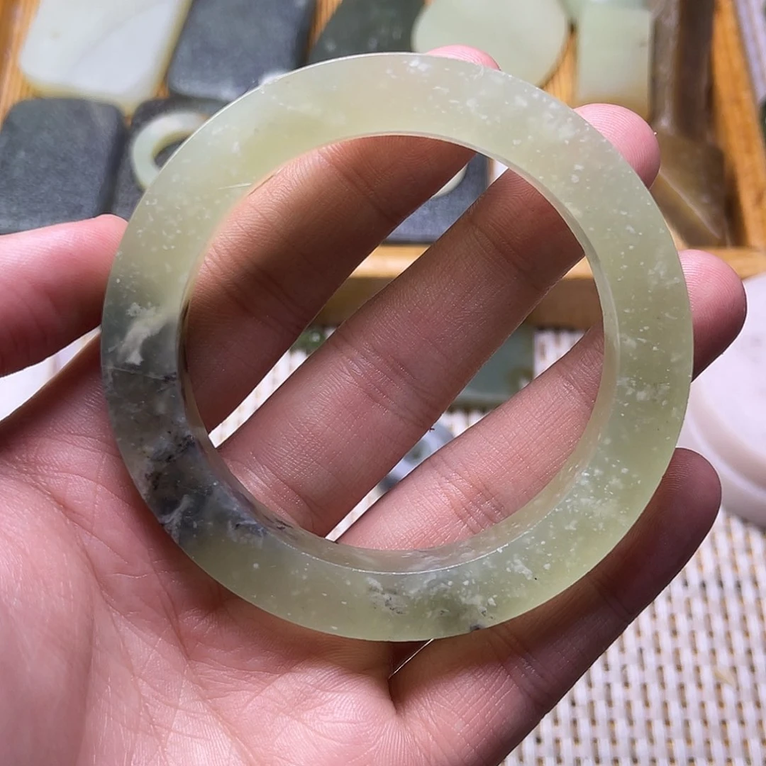 未镶嵌和田玉珠宝半成品