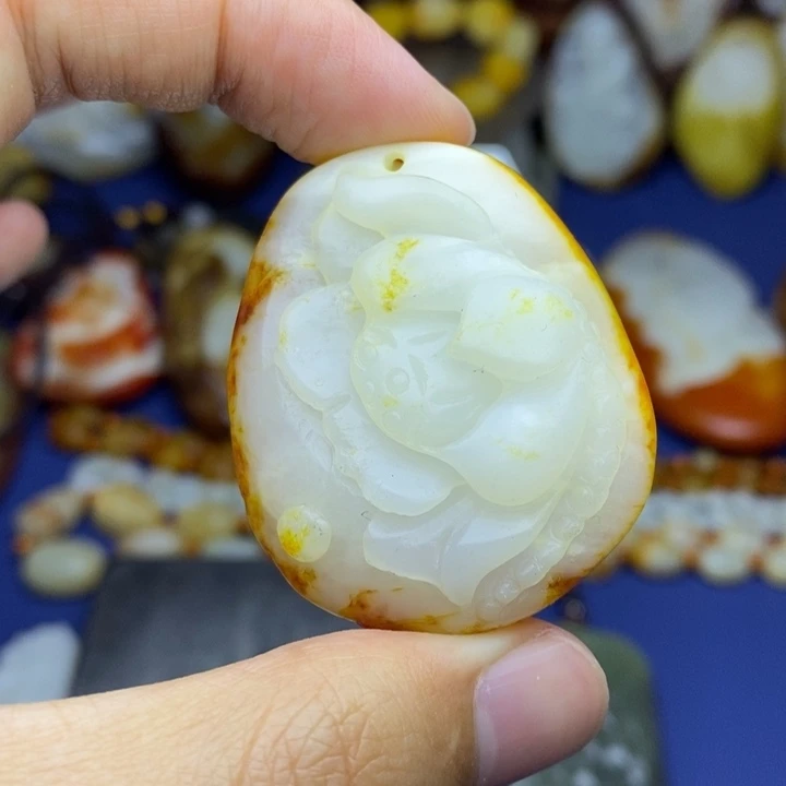 和田玉未镶嵌珠宝奇石