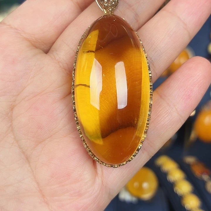 琥珀银S925镀金镶嵌颈饰