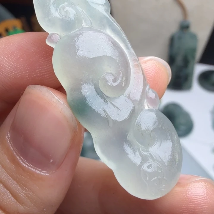 定制翡翠未镶嵌包工