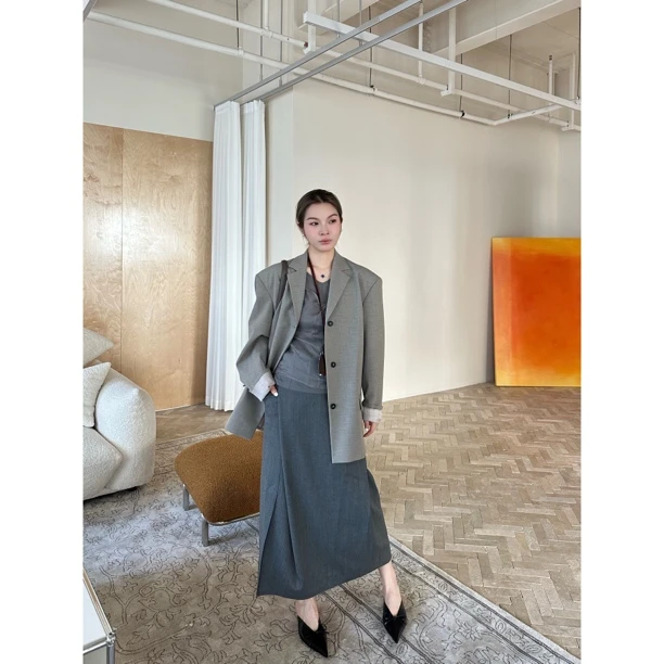 YOEYYOU设计师品牌25春夏新品低领直身宽松西装SOLSOL买手店