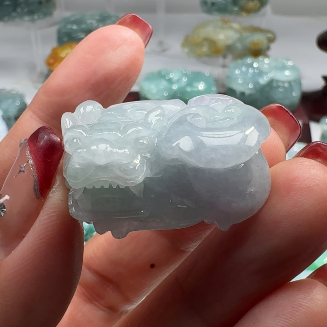 定制翡翠未镶嵌貔貅