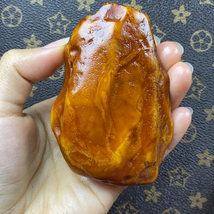 未镶嵌定制琥珀凯*琥珀蜜蜡吊坠