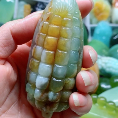 蛇纹石玉未镶嵌手把件