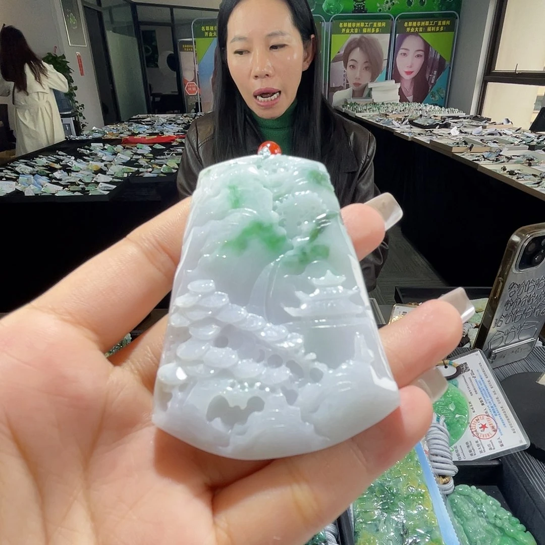 颈饰未镶嵌翡翠一