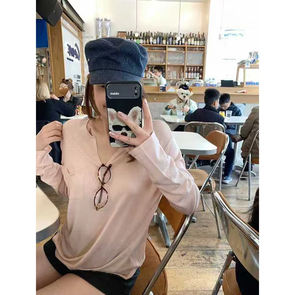 简约纯色松弛感v领长袖薄款T恤宽松口袋外穿长袖女上衣