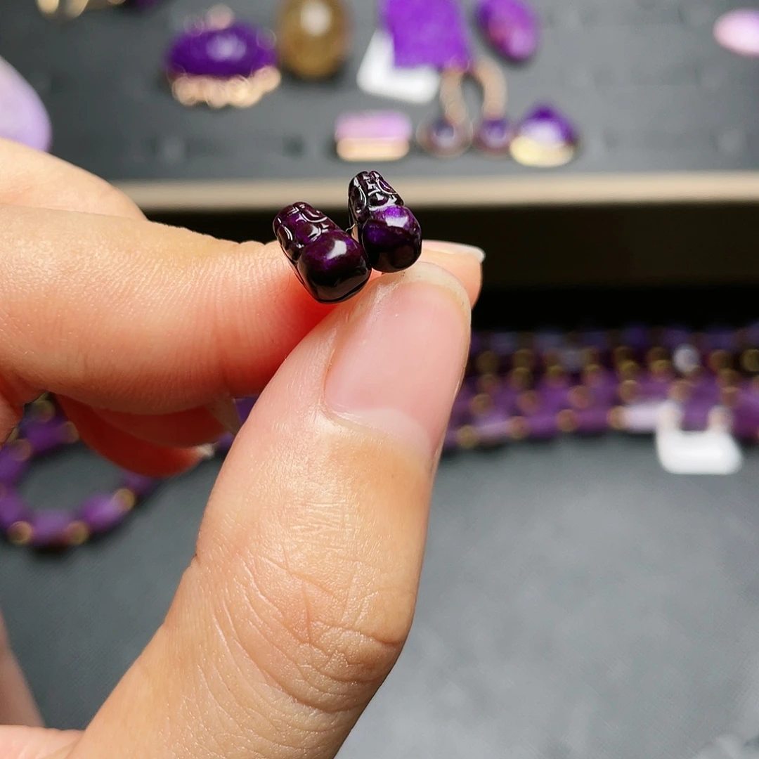 苏纪石（舒俱来）耳钉银S925镶嵌