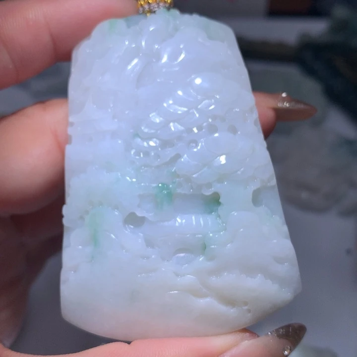 翡翠未镶嵌颈饰保真天然A货翡翠