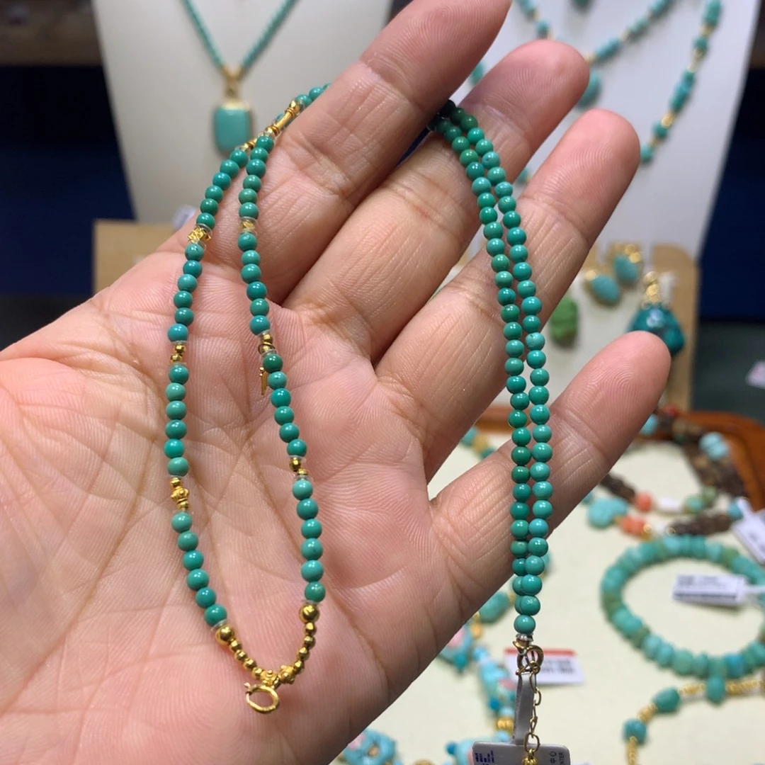 绿松石18K金镶嵌锁骨