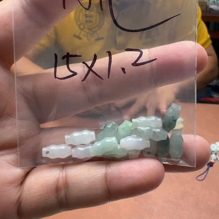 未镶嵌挂件翡翠荷**满福利