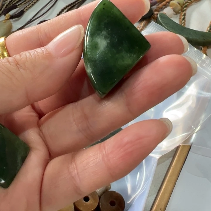 ****夜和田玉未镶嵌吊坠(不含链)