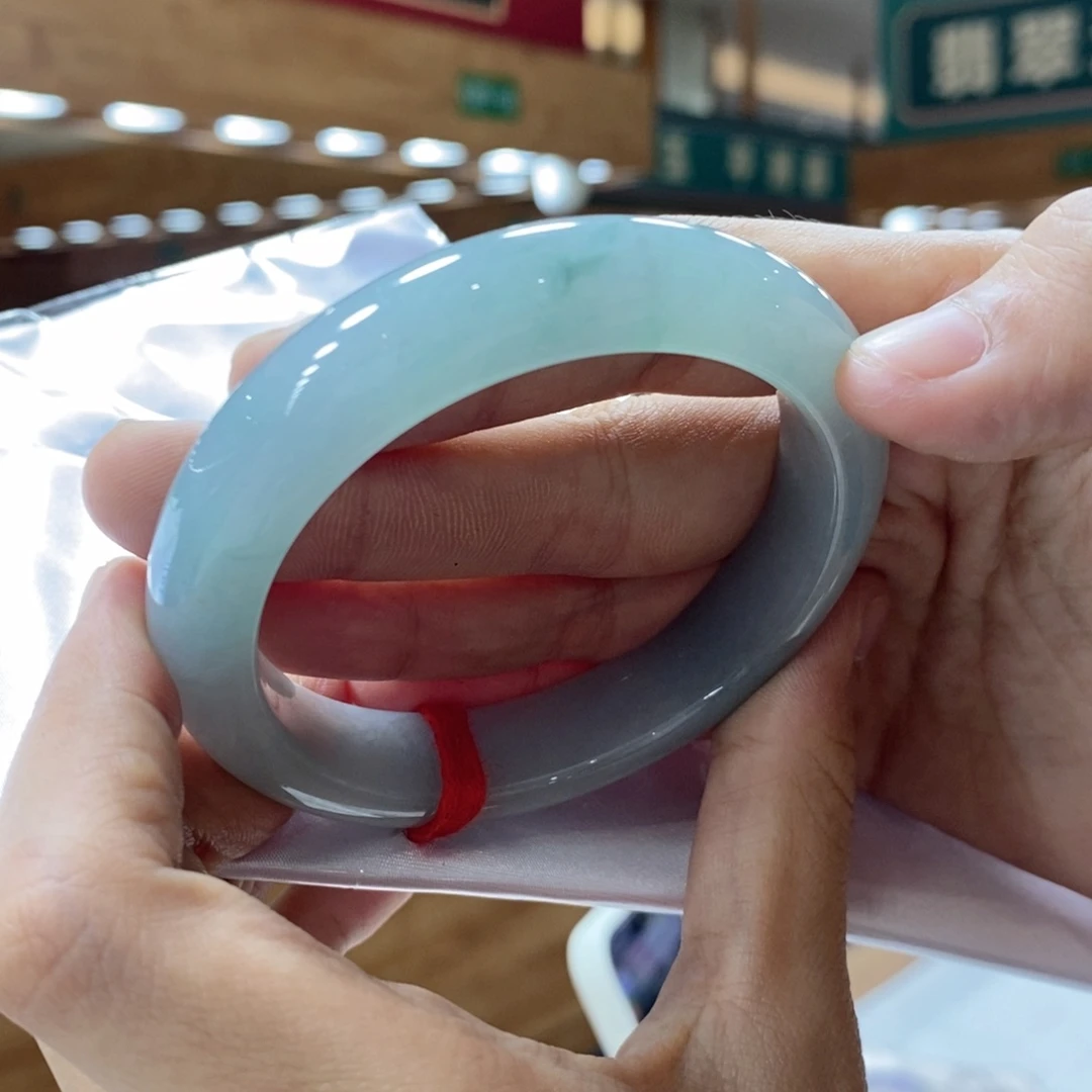 未镶嵌手镯翡翠买断