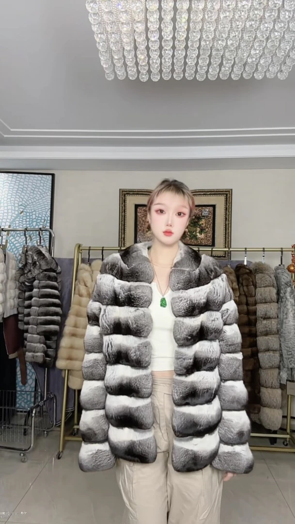 黑白条纹撞色女款外套