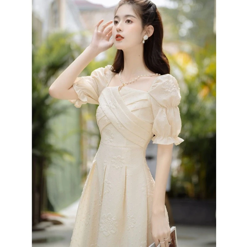 茶歇法式复古温柔风挂脖连衣裙仙女边度假沙滩长裙夏季显瘦气质