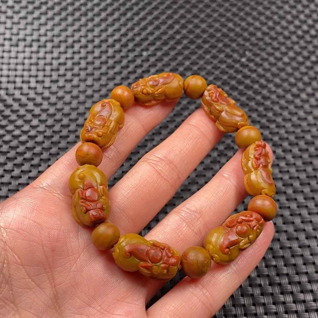 玛瑙/玉髓手串未镶嵌@****。战国红手串