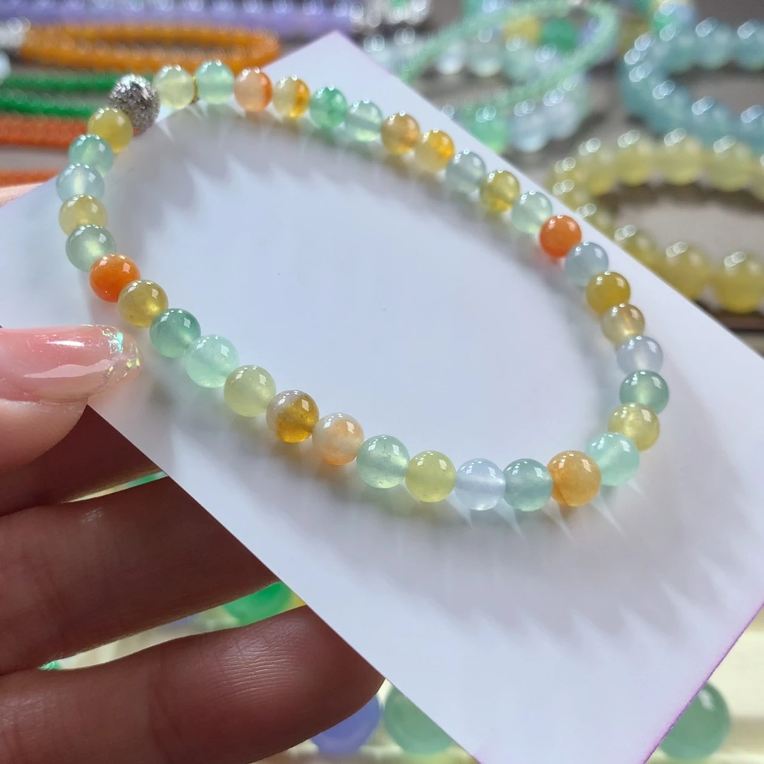 翡翠颈饰未镶嵌冰多宝卡5.3