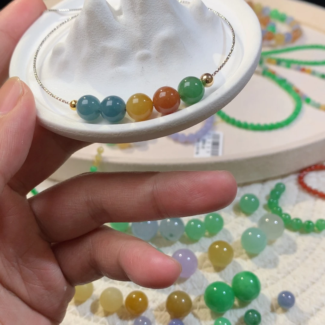 翡翠散珠莫奈花园翡翠送手镯