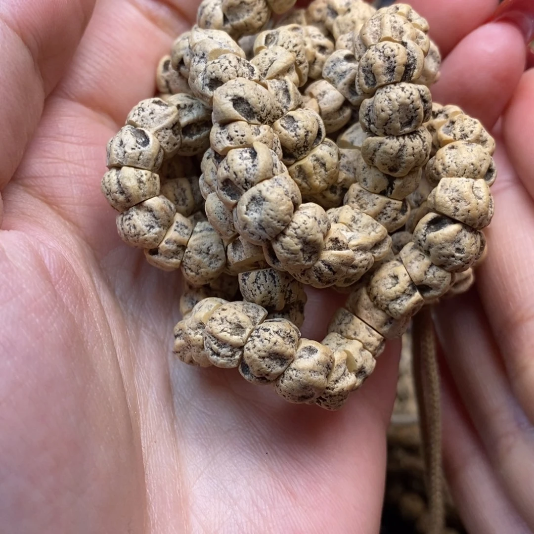 柏香籽/百香籽吊坠崽****