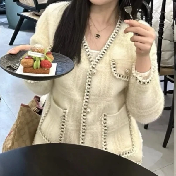 2193-法式小香风V领百搭时尚学院风外套女秋冬新款珍珠扣开衫