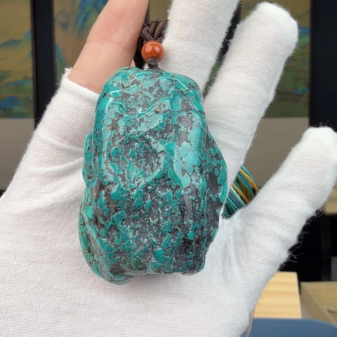 山***夫绿松石未镶嵌珠宝奇石