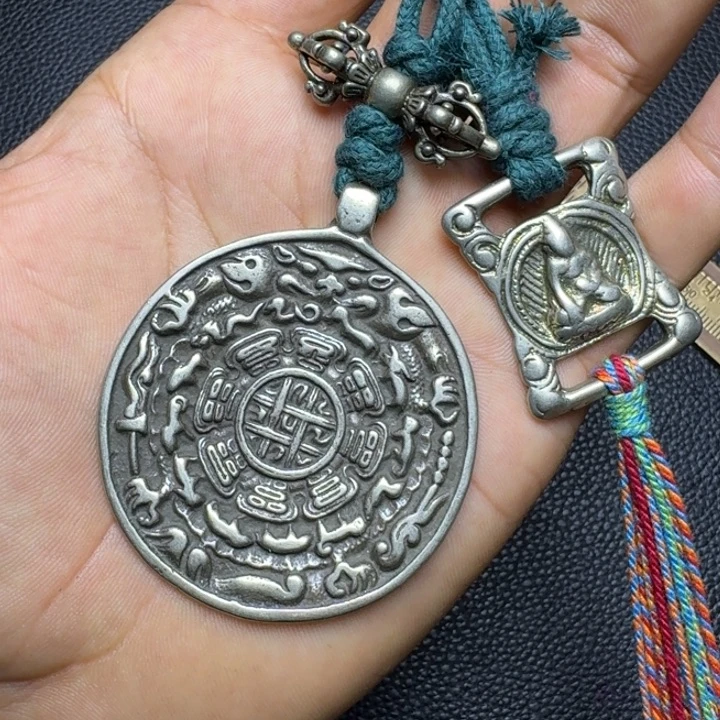 富***长泥塑藏式风格九宫格..