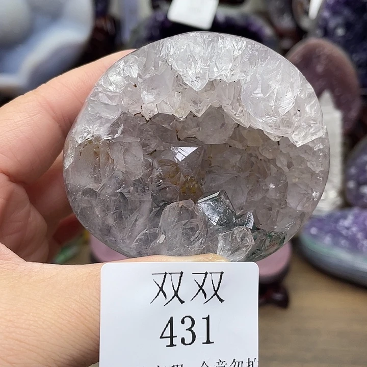 水晶大型摆件（非配饰）未镶嵌